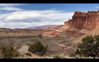 Cohab Canyon Trail