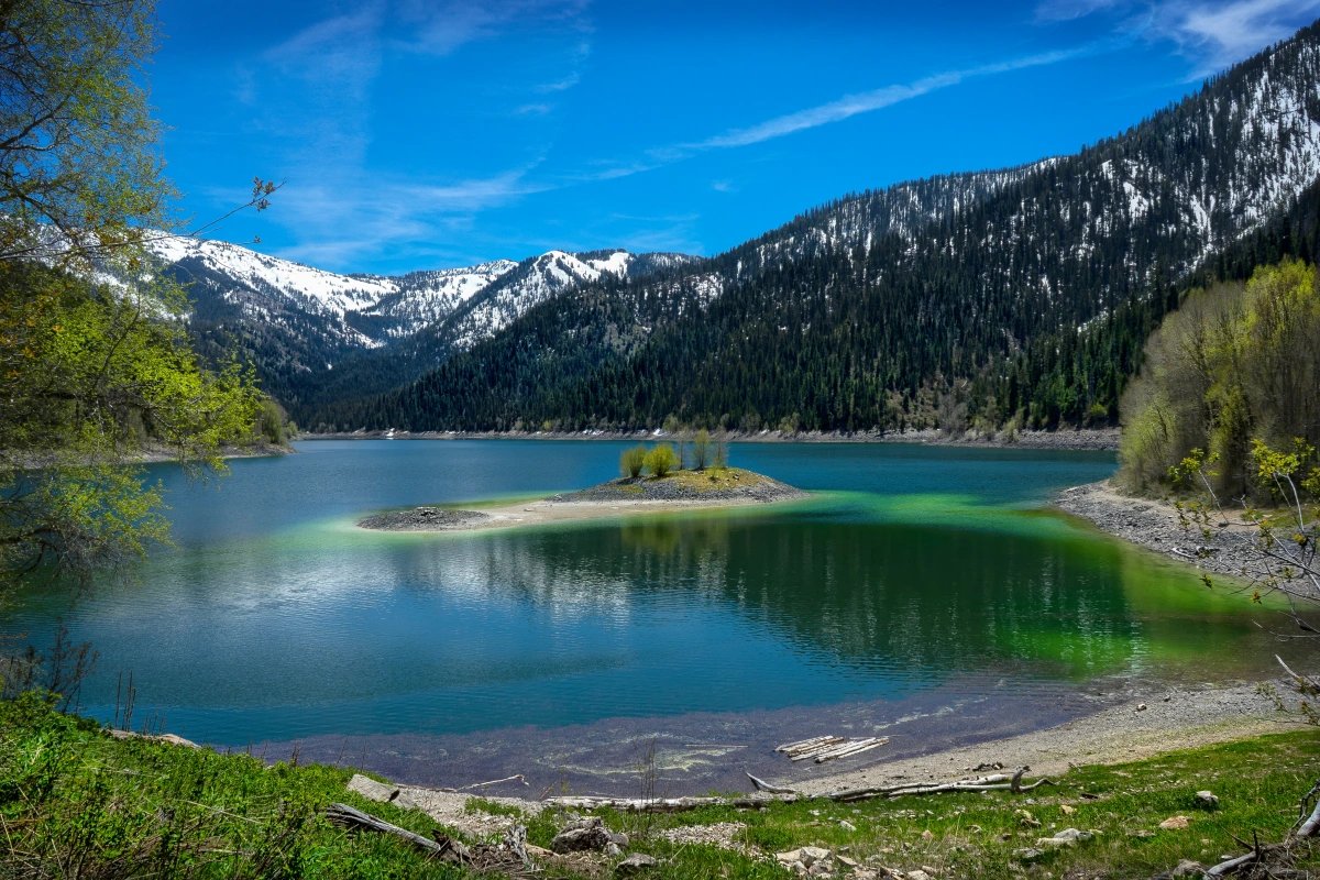 Palisades Creek Trail to Lower Palisades Lake 